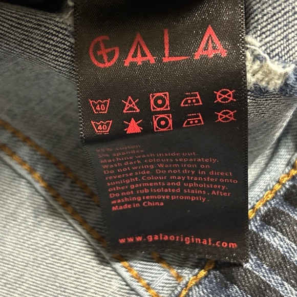 🔥🔥🔥GALA Blue Graphic Denim Jacket for Men Size: Medium 🔥🔥🔥 - Picture 4 of 5